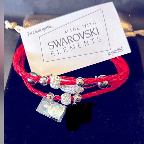 Chanel Collectible Playing Card and leather Wrap Bracelet with 1 CC Charm bundle - Picture 7 of 11